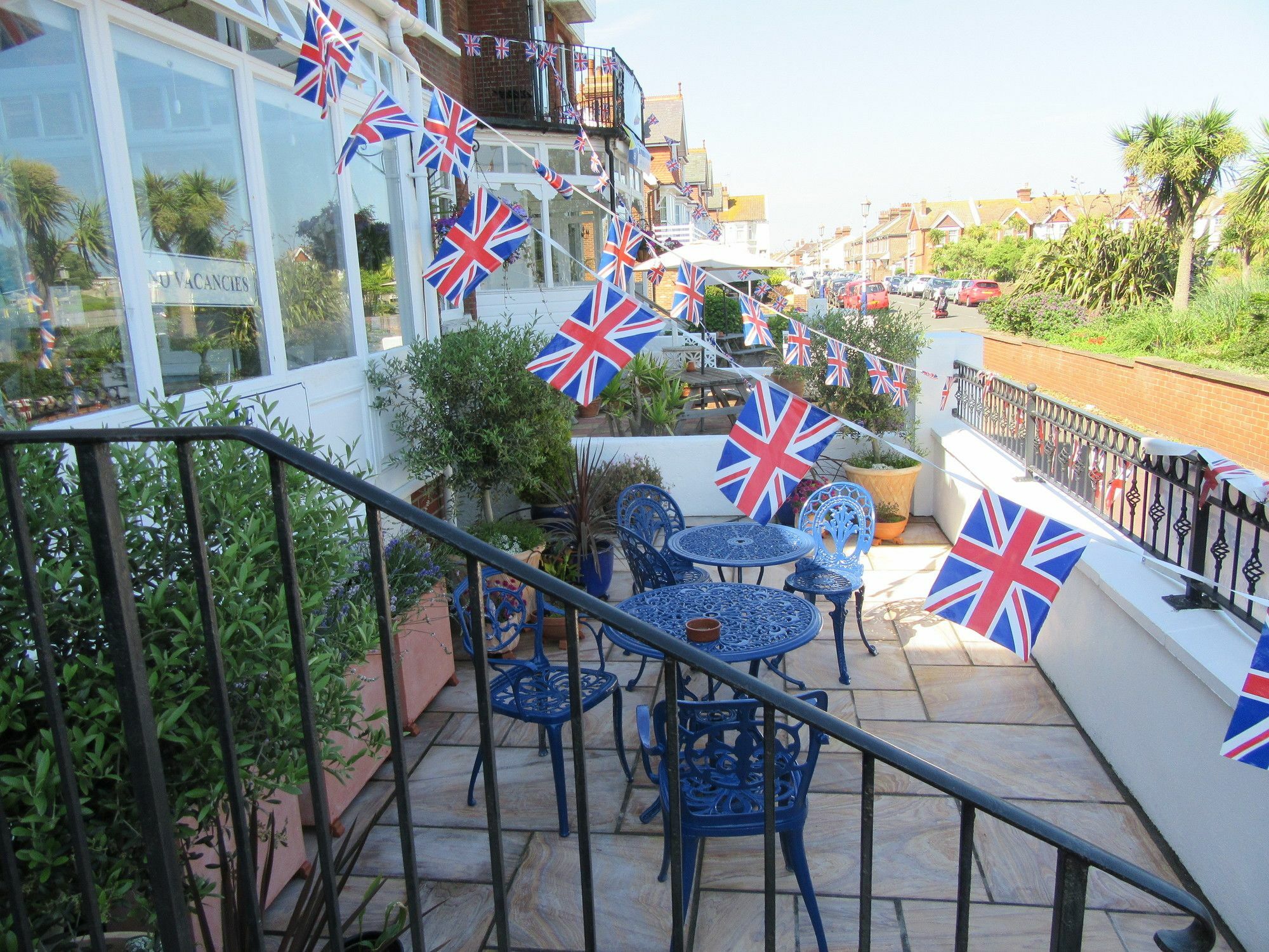 The Langtons 4* Истбурн