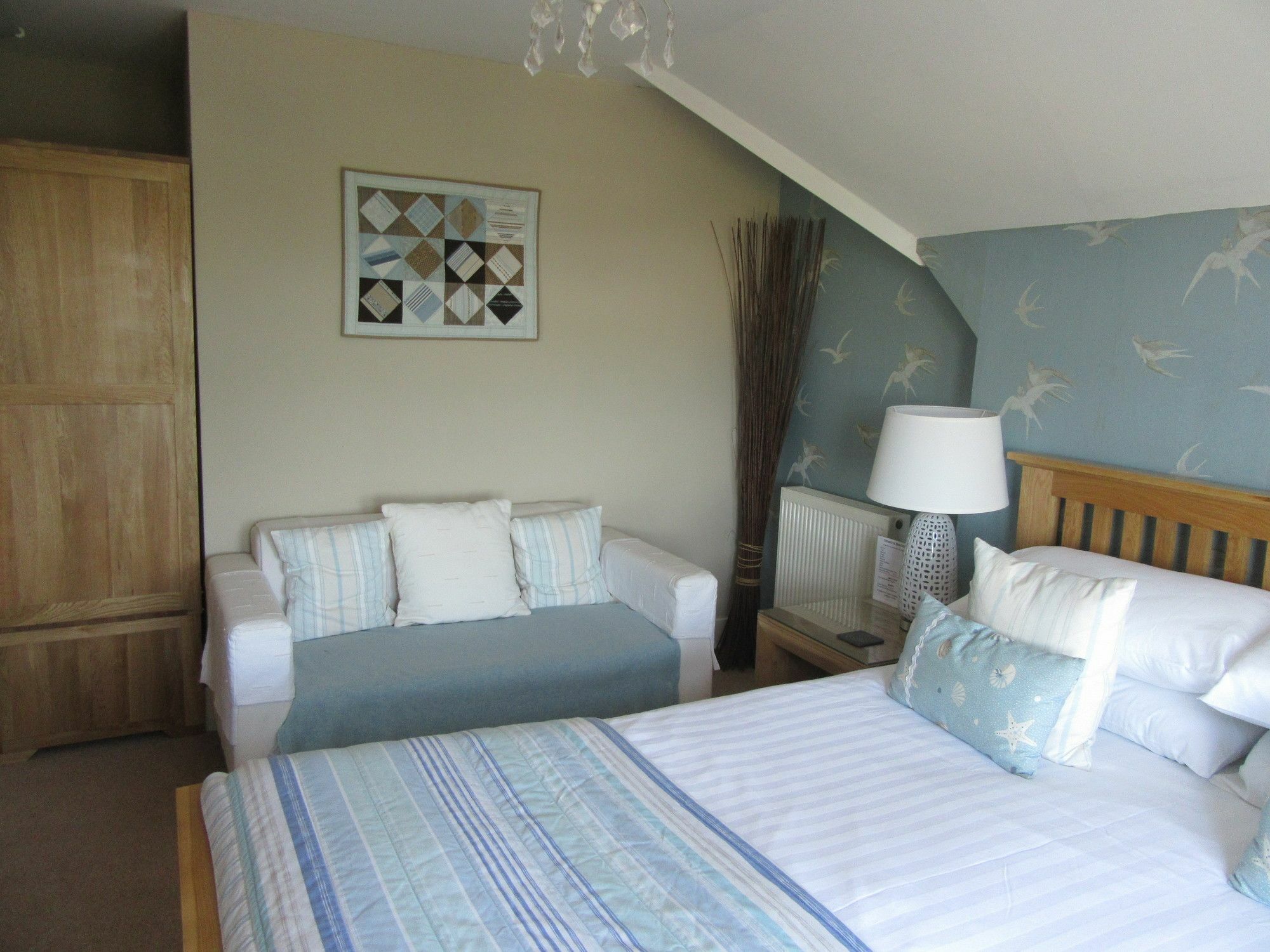 The Langtons 4* Истбурн